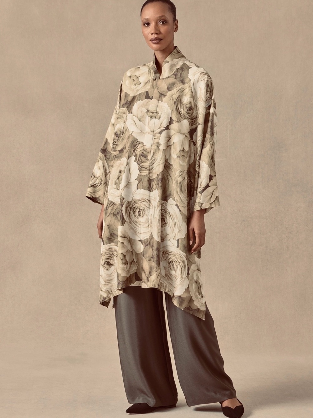 NEW Eskandar 100% Silk Wide A Line Mandarin Collar Shirt Silver Roses Print 6/8